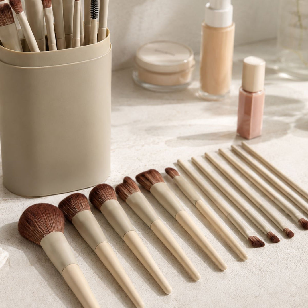 Technique PRO Dover Makeupborstset - 18 st professionella sminkborstar