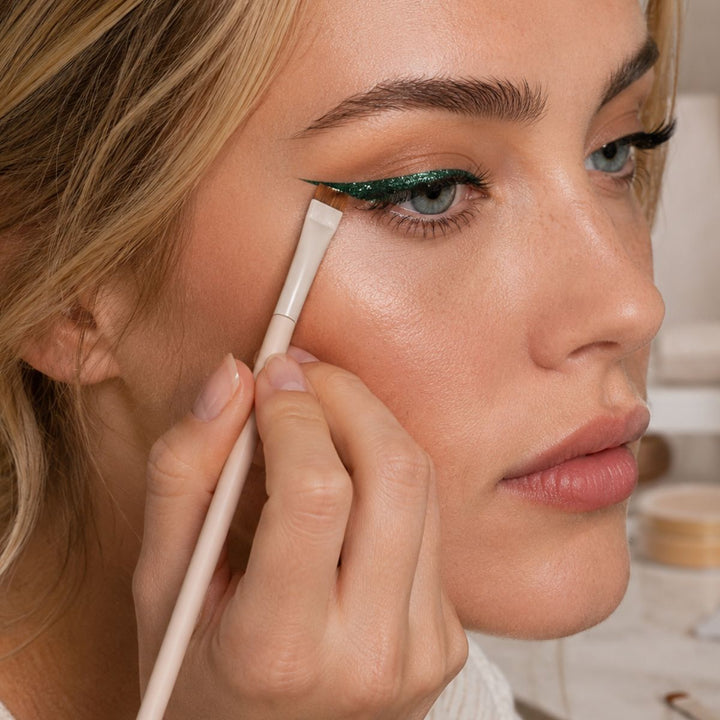 Technique PRO Flick Eyeliner, Bryn & Detalj Makeupborstset - 9 st