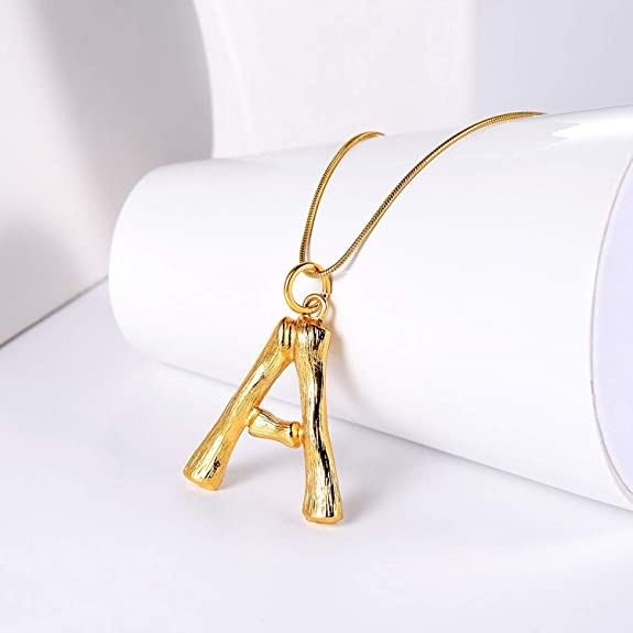 Guldbambu-alfabet/bokstavshalsband – A – | Fashiongirl