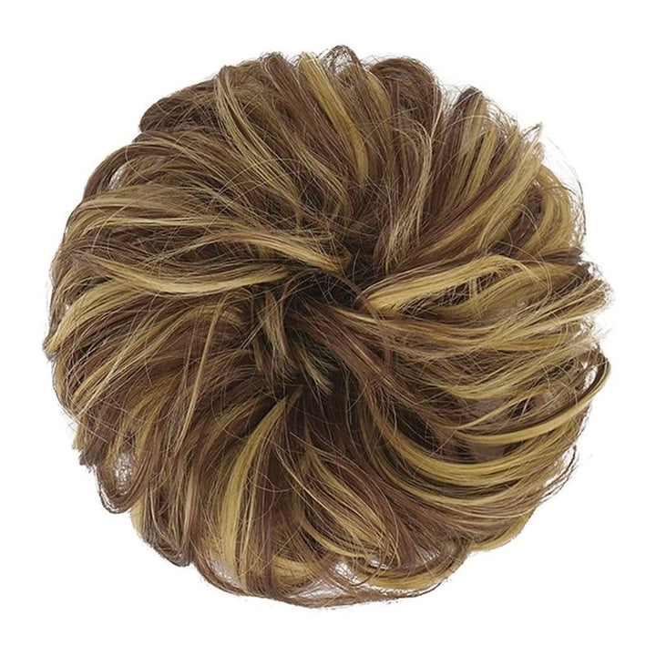 Messy Bun Hair Elastic med lockigt konstgjort hår – 9H19 Blond & Mediumbrun – Håraccessoarer | Fashiongirl