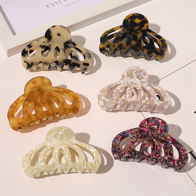 SOHO Olivia Hair Claw - Ivory - Hair Accessories