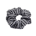 SOHO Pepita Scrunchie – Svart – Håraccessoarer