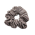 SOHO Pepita Scrunchie – Brun – Håraccessoarer