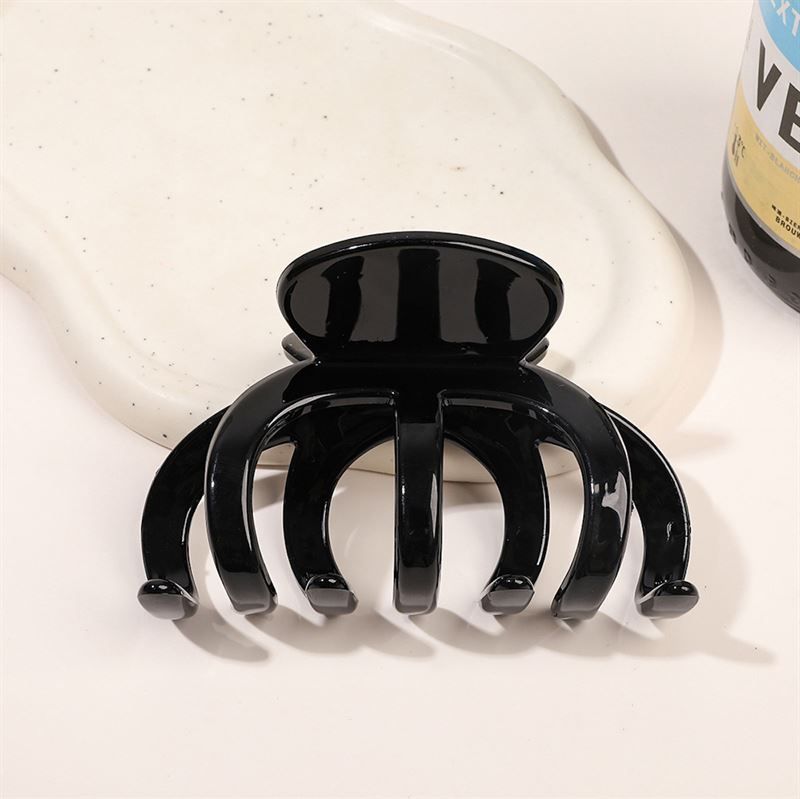 SOHO Saida Hair Claw - Black - Hair Accessories