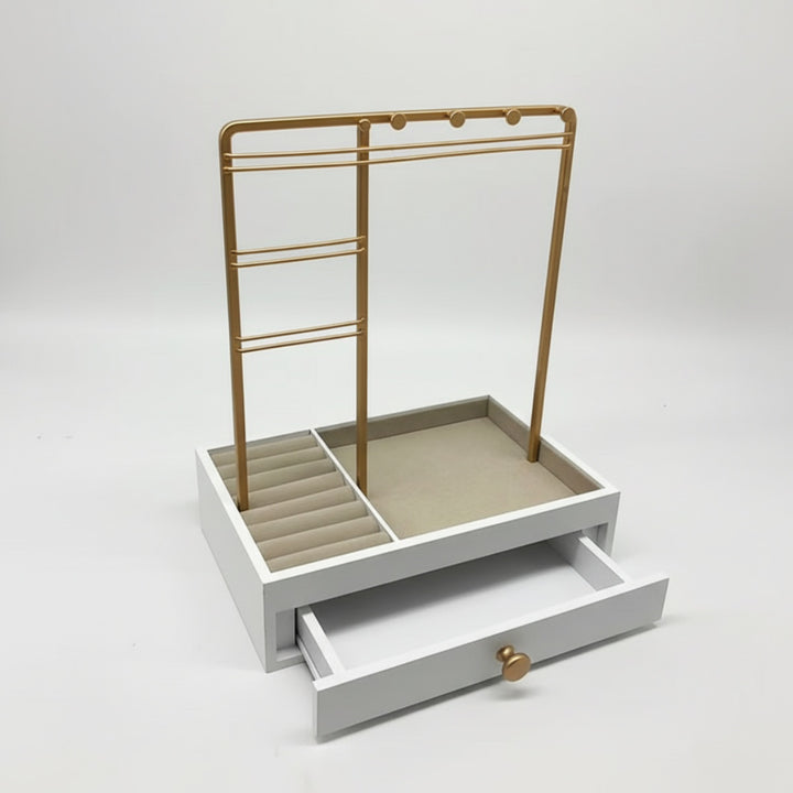 UNIQ Smyckesställ i Guld med Låda - Smyckesförvaring (29 cm)