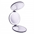UNIQ Tri - vikbar kompakt resespegel med LED (5x och 10x förstoring) - Svart - | Fashiongirl